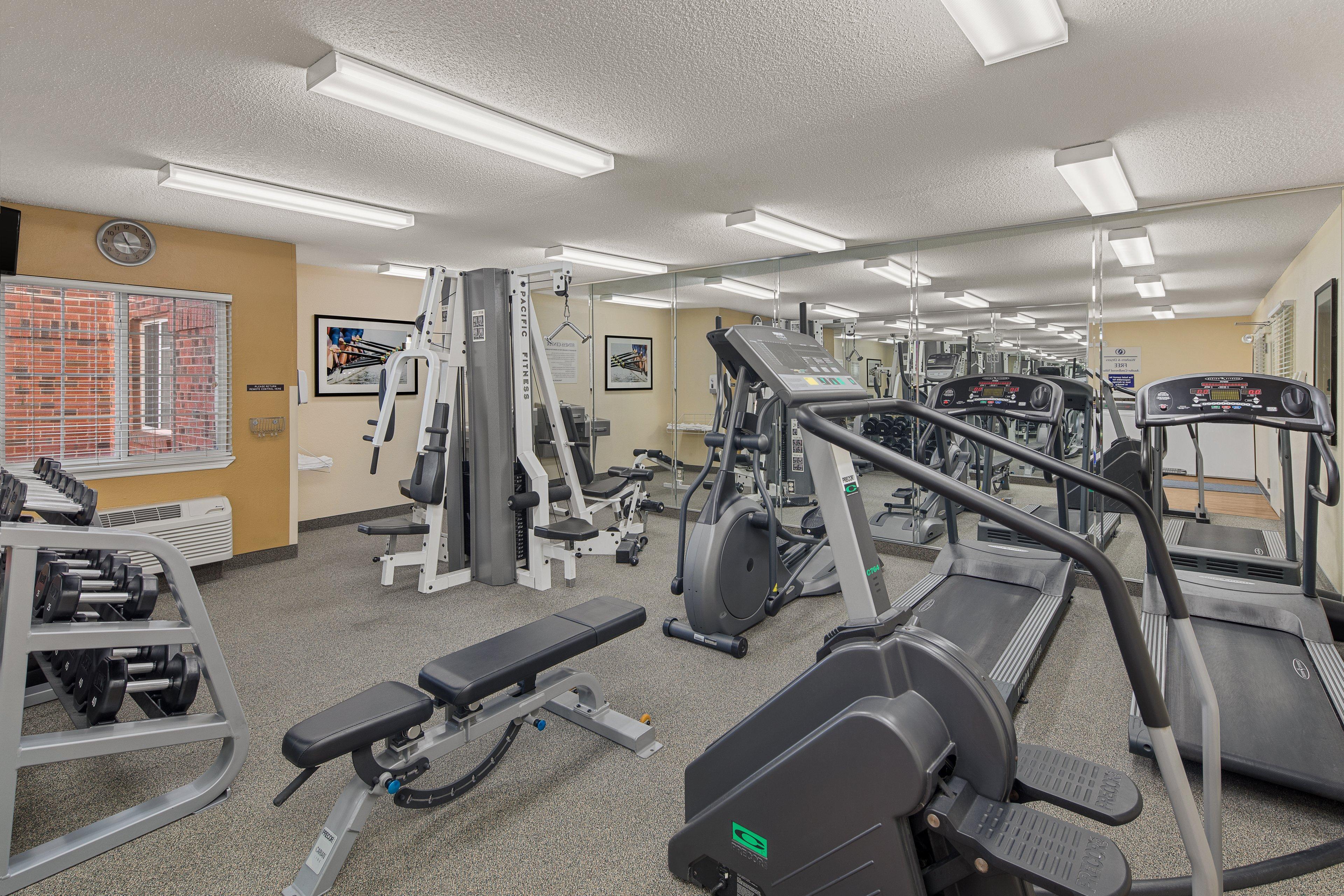 Candlewood Suites Raleigh Crabtree By Ihg Buitenkant foto