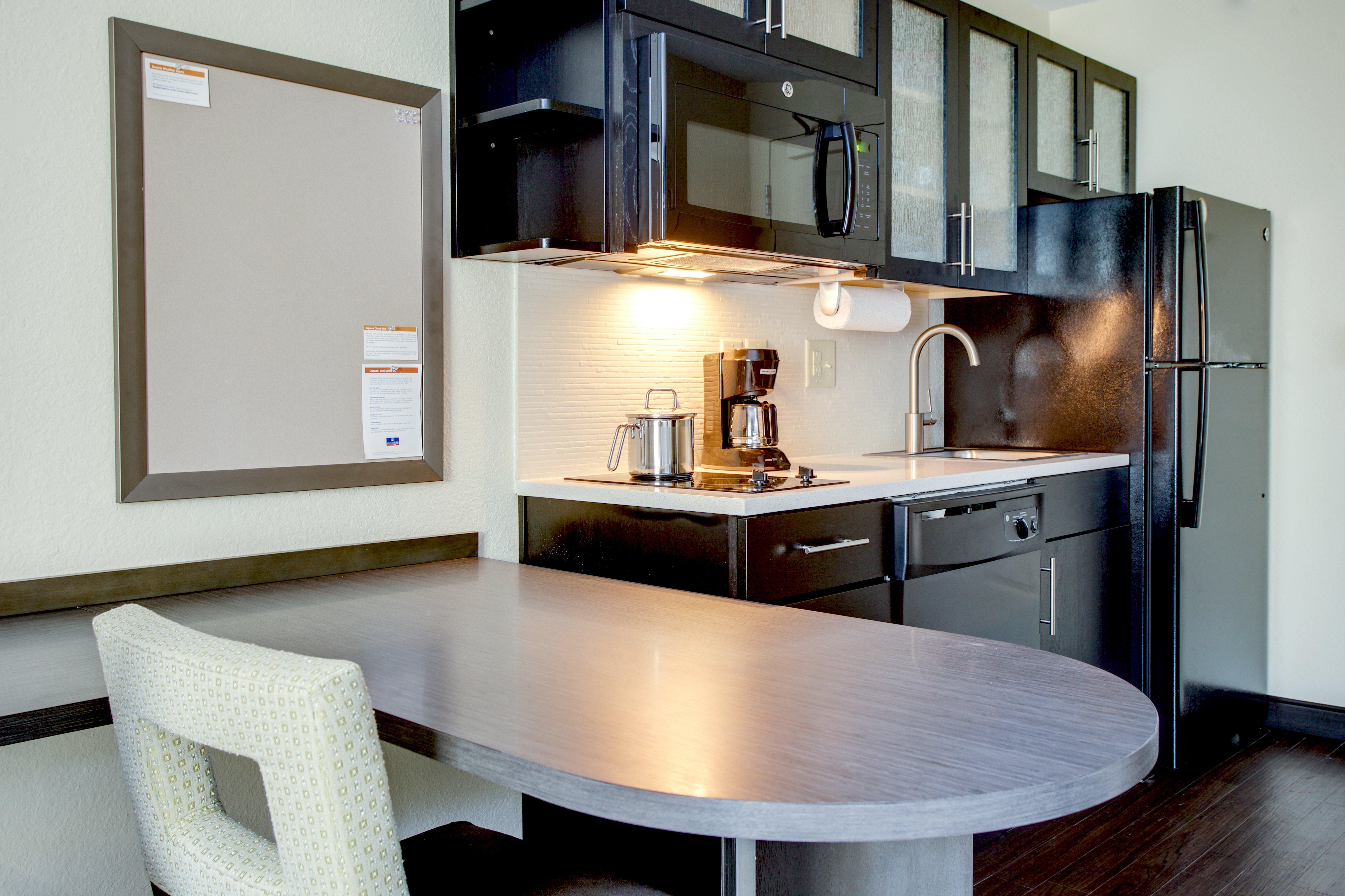 Candlewood Suites Raleigh Crabtree By Ihg Buitenkant foto