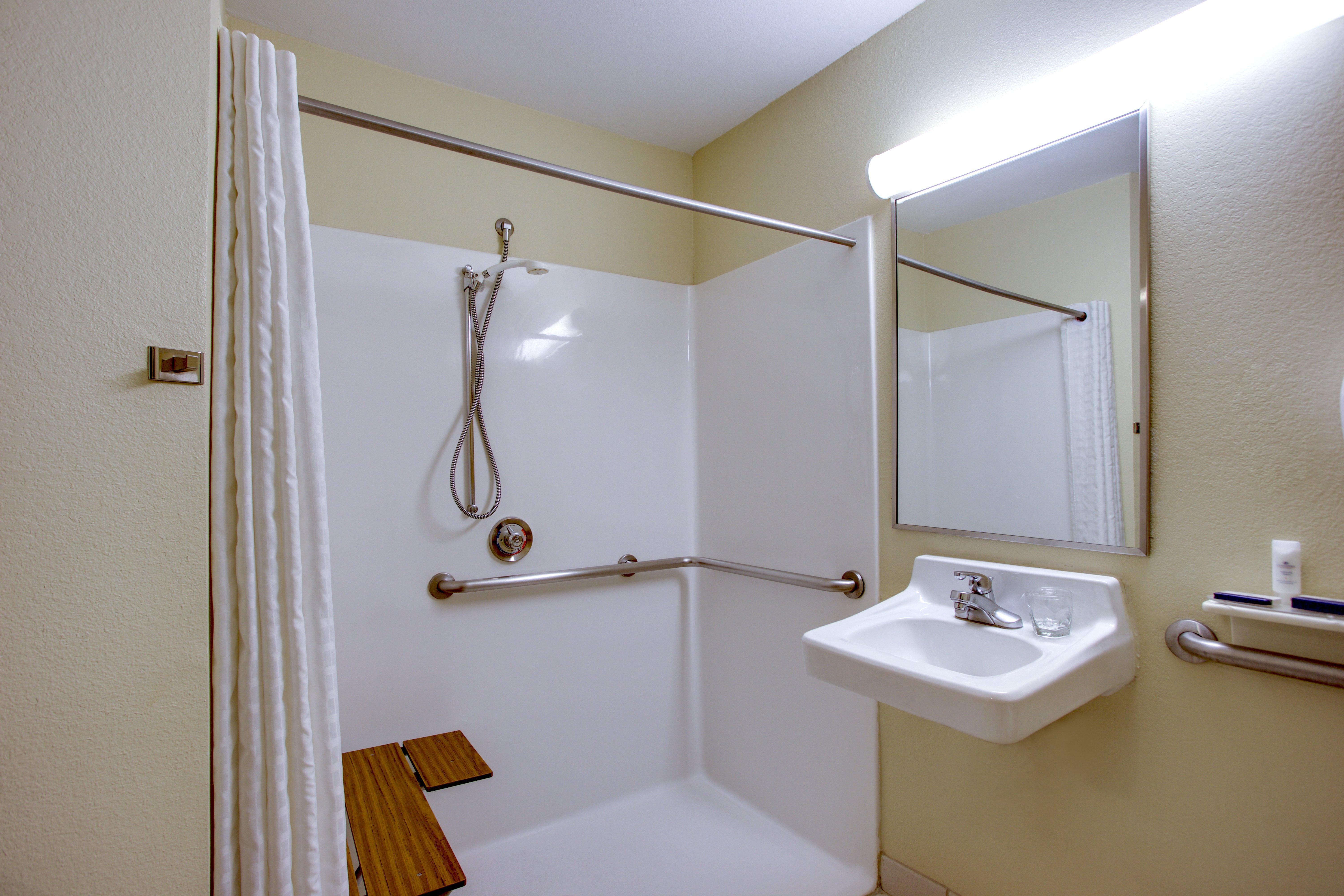 Candlewood Suites Raleigh Crabtree By Ihg Buitenkant foto