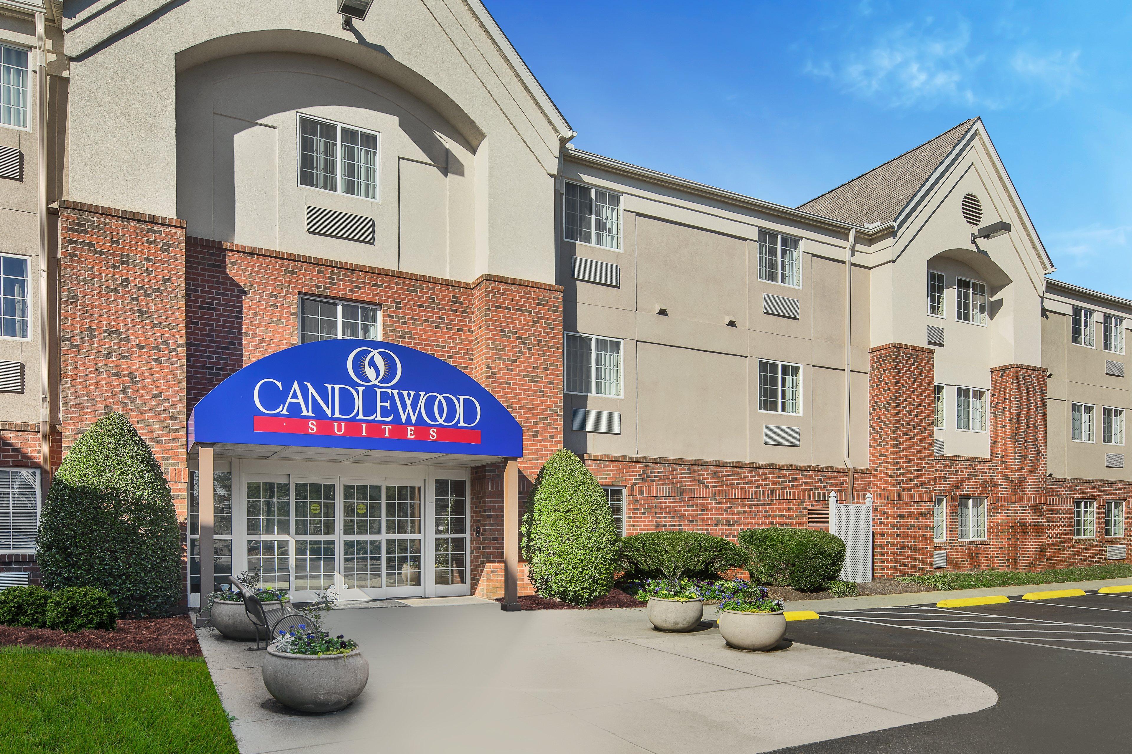 Candlewood Suites Raleigh Crabtree By Ihg Buitenkant foto