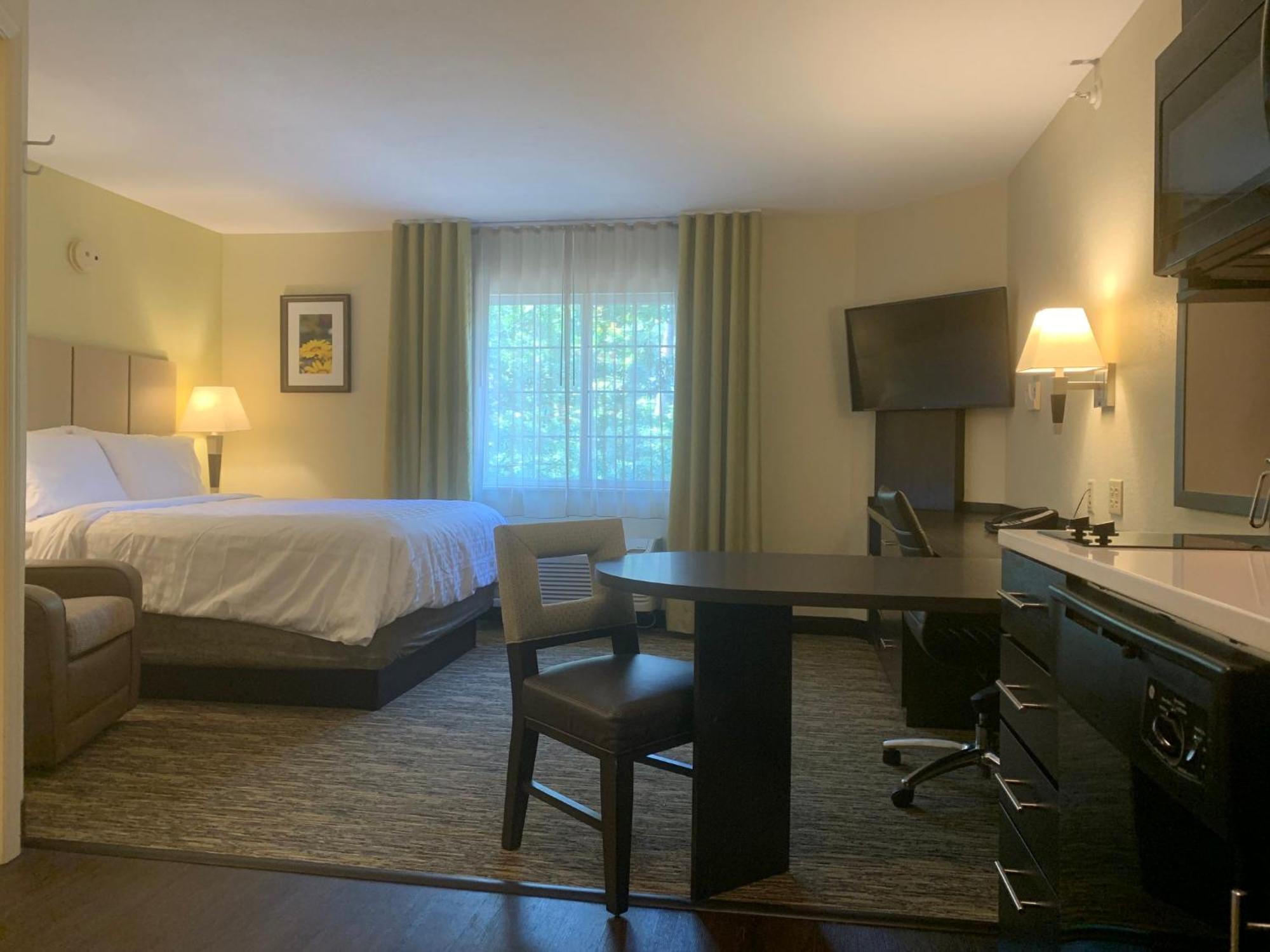 Candlewood Suites Raleigh Crabtree By Ihg Buitenkant foto