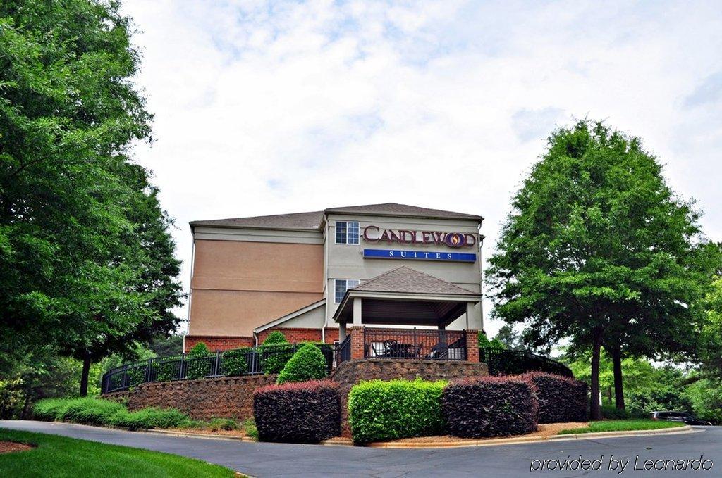 Candlewood Suites Raleigh Crabtree By Ihg Buitenkant foto