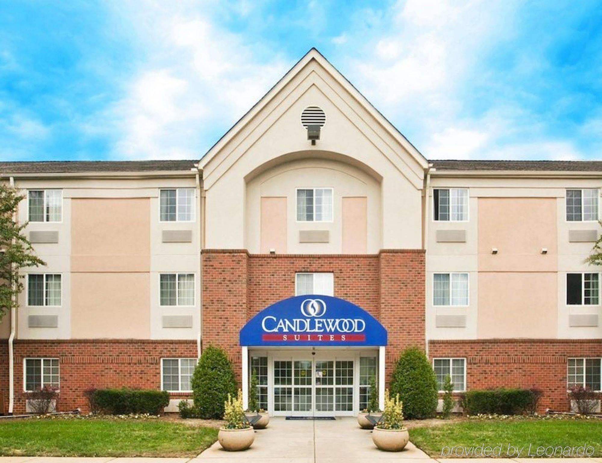 Candlewood Suites Raleigh Crabtree By Ihg Buitenkant foto