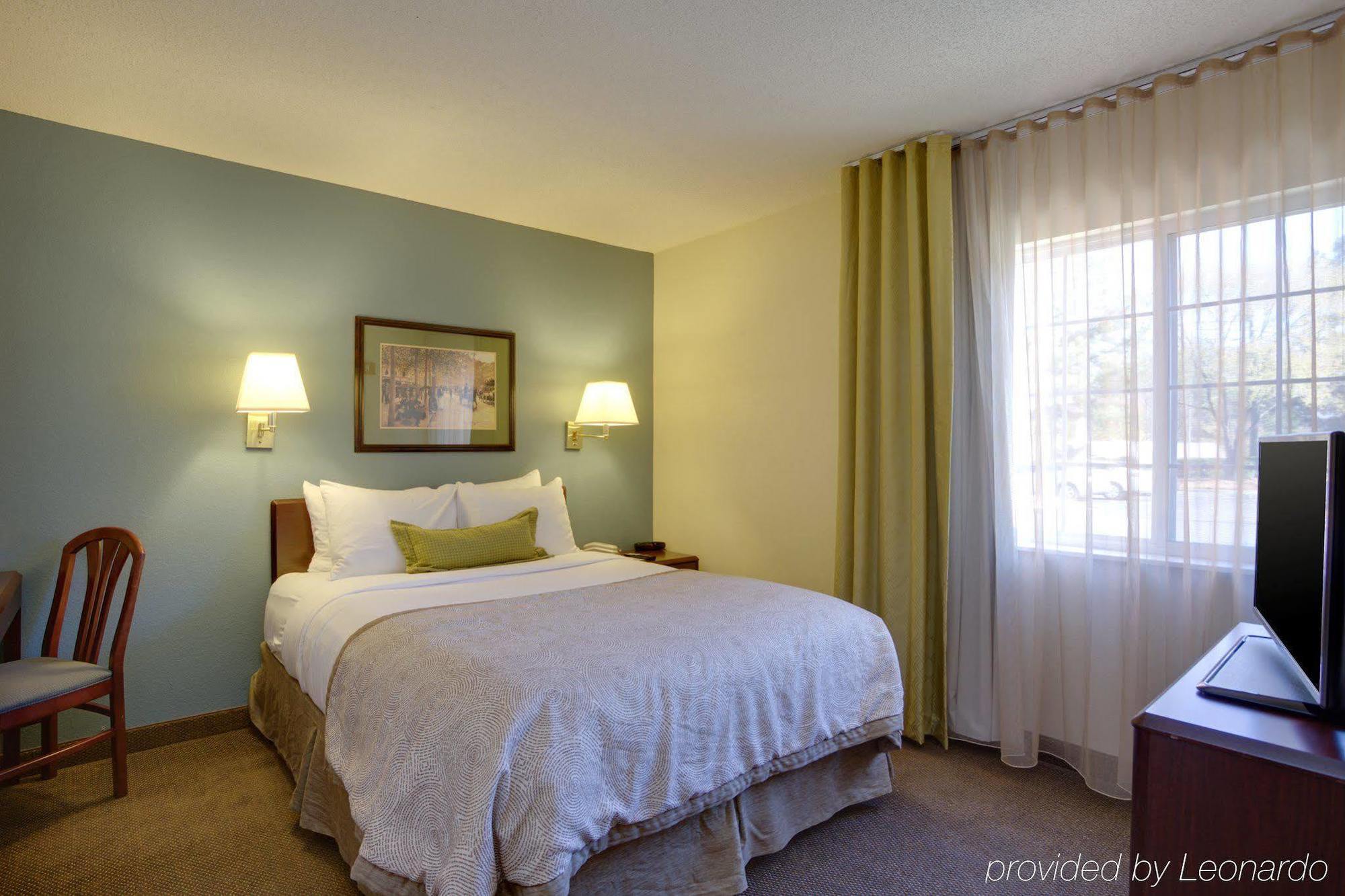 Candlewood Suites Raleigh Crabtree By Ihg Buitenkant foto