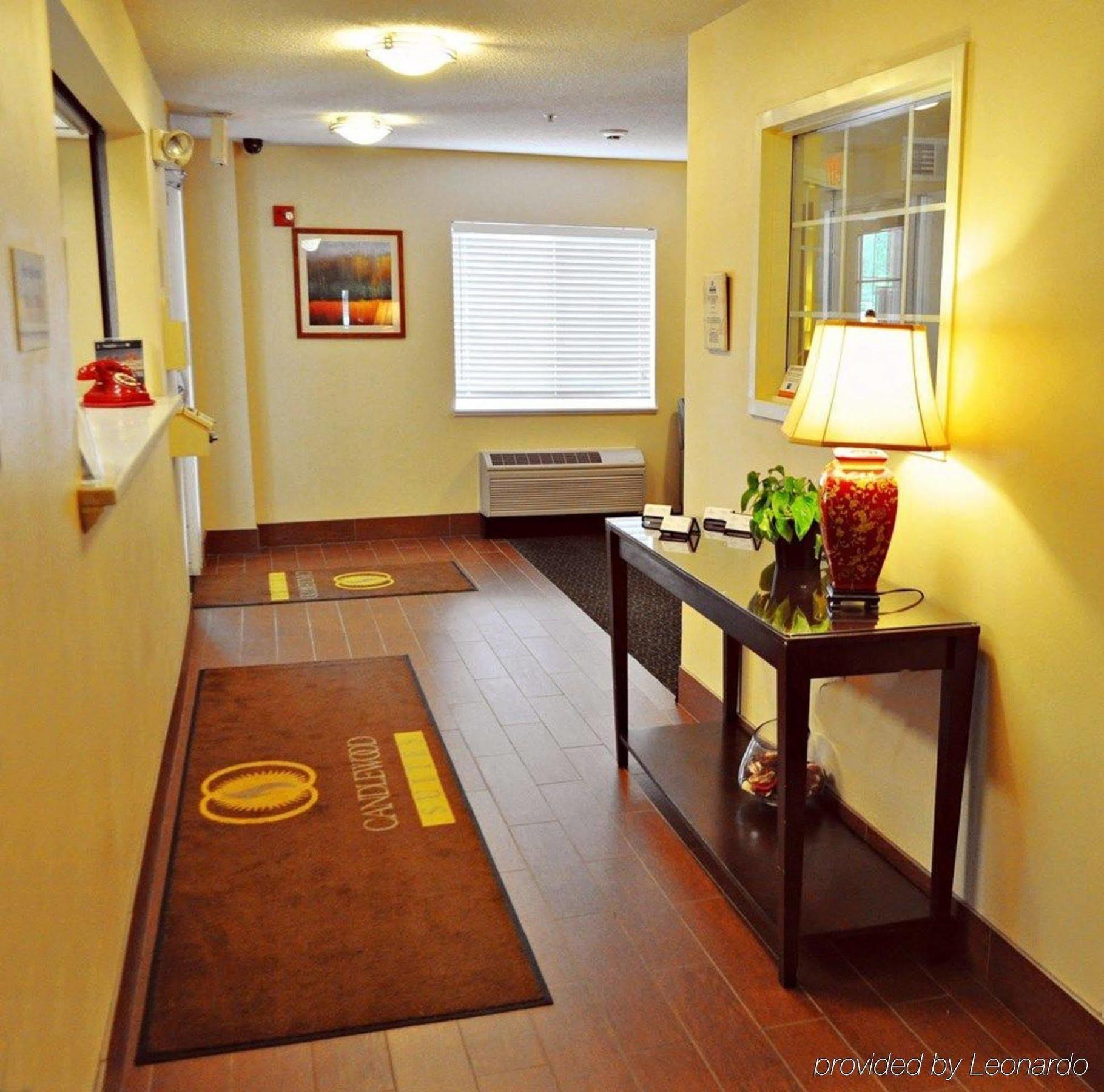 Candlewood Suites Raleigh Crabtree By Ihg Buitenkant foto