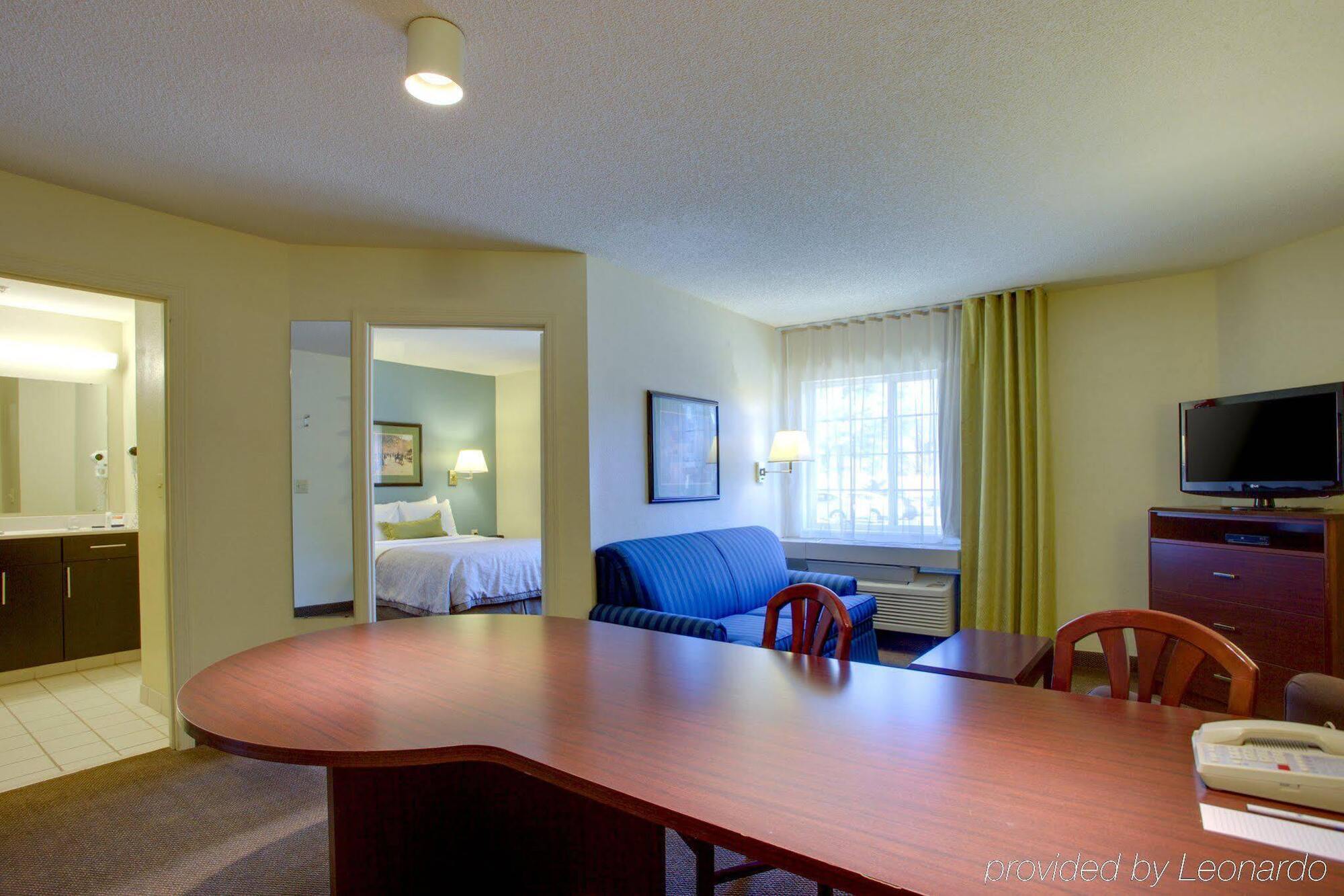 Candlewood Suites Raleigh Crabtree By Ihg Buitenkant foto